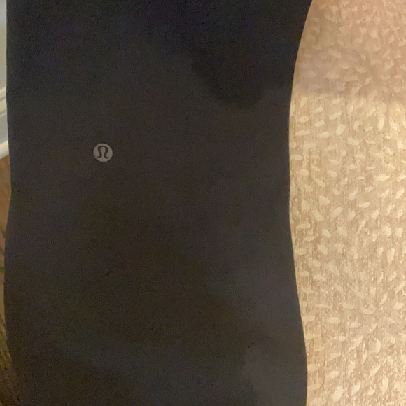 Lululemon Dance Studio Mid-rise Crop size 6 - Picture 6 of 6